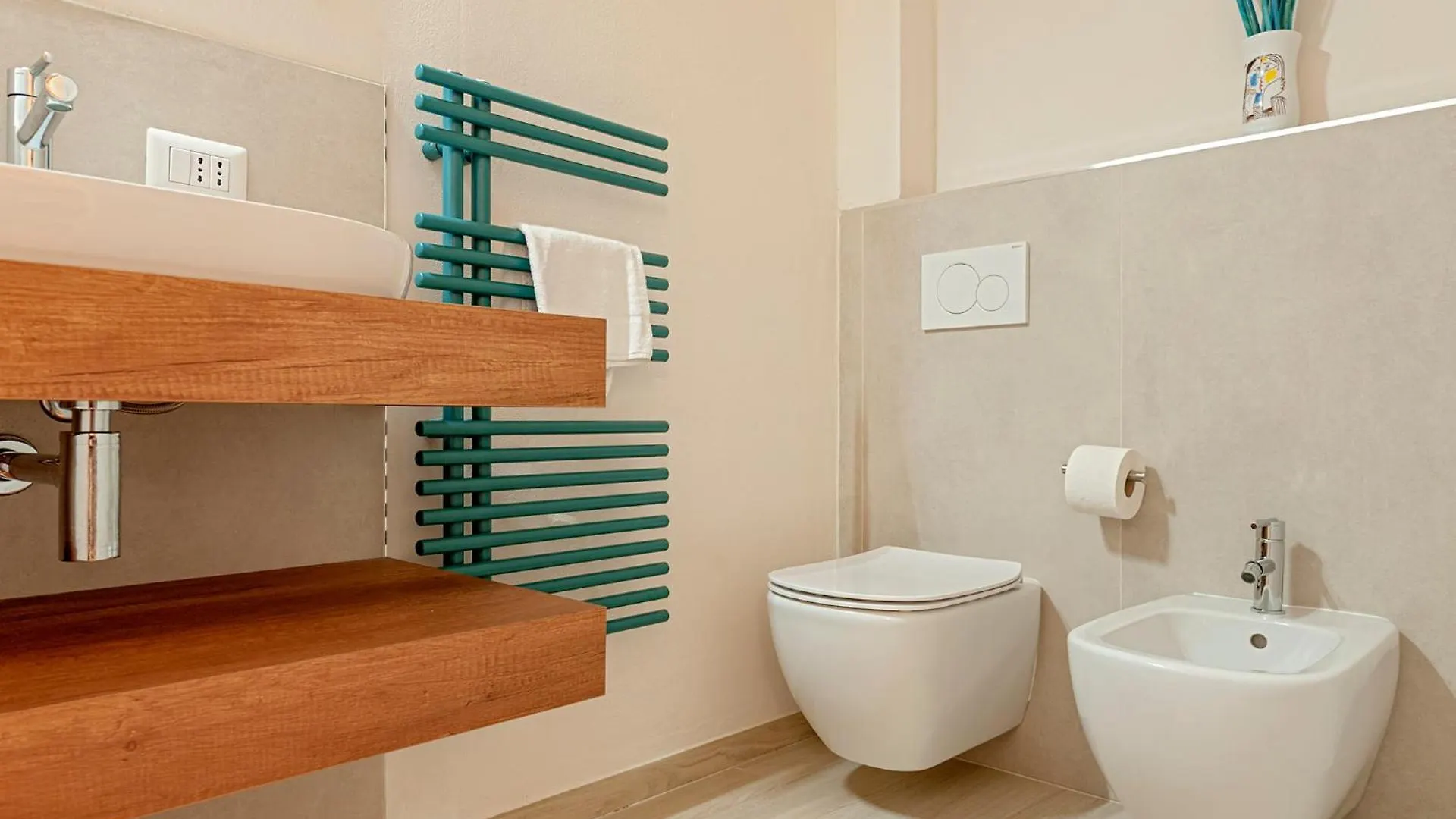 Appartamento Homiday- Casa L- Pace E Comfort Sul Mare Livorno Italia